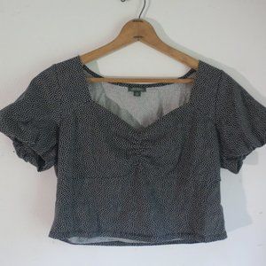 Black Crop Top With White Dots 🔥